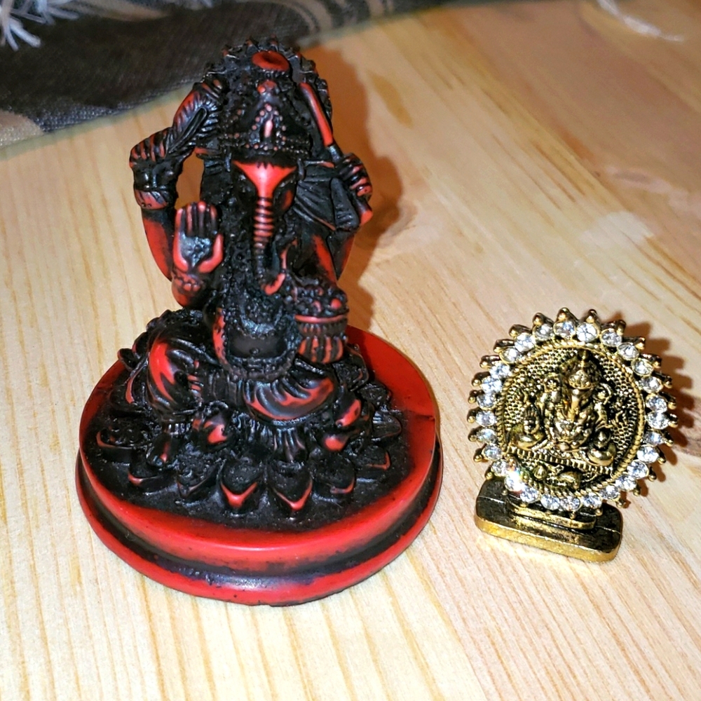 2 New ganesh elephants made in Nepal